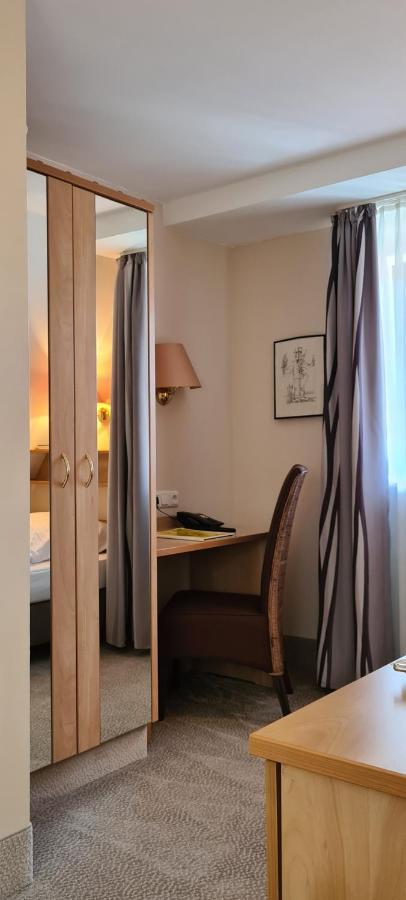Hotel Garni "Am Ellinger Tor" Weißenburg in Bayern Εξωτερικό φωτογραφία