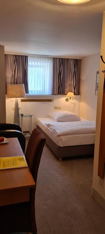 Hotel Garni "Am Ellinger Tor" Weißenburg in Bayern Εξωτερικό φωτογραφία